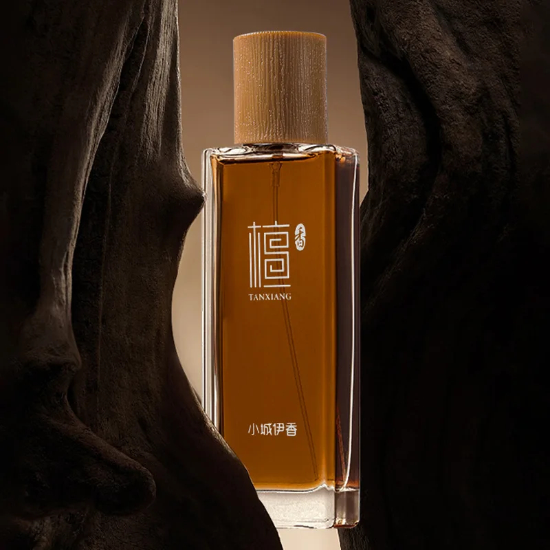 50ml Sandalwood Eau de Toilett - Perfume Light Fragrance recension och pris